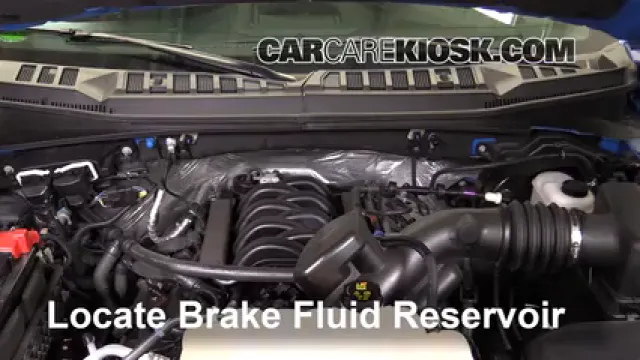2016 Ford F-150 XLT 5.0L V8 FlexFuel Crew Cab Pickup Liquide de frein Ajouter du liquide